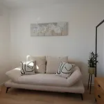 Grosses Mit Kueche, Dusche, Badewanne, Balkon, Parkplatz Vor Dem Haus, Ruhig Gelegen, Ada4 Appartement Kulmbach