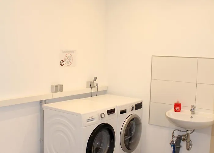 Daire Grosses Mit Kueche, Dusche, Badewanne, Balkon, Parkplatz Vor Dem Haus, Ruhig Gelegen, Ada4 Kulmbach